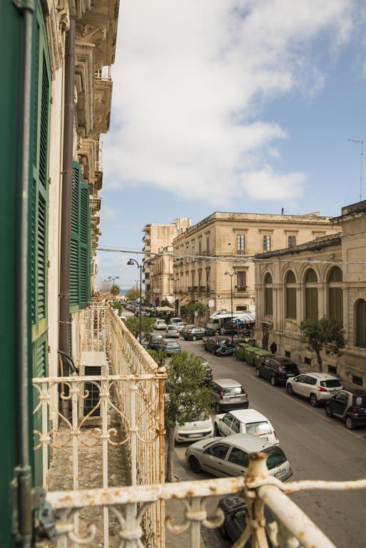 Bed and Breakfast Sognando Ortigia Syrakus Exterior foto