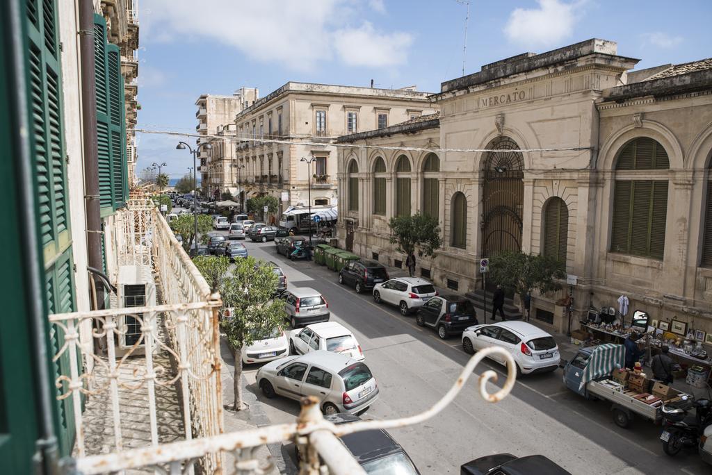 Bed and Breakfast Sognando Ortigia Syrakus Exterior foto